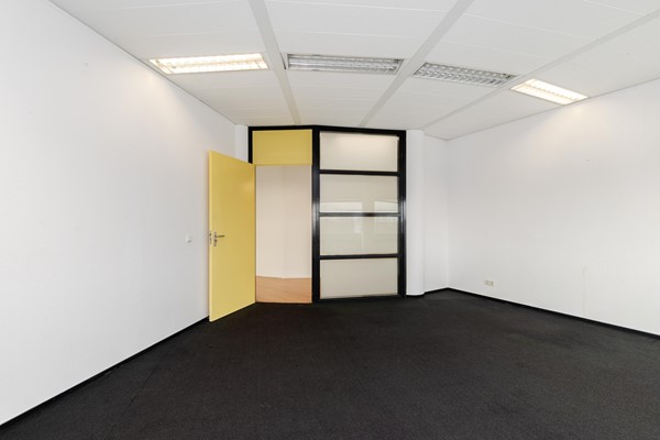 Medium property photo - Marconiplein 17, 3025 AV Rotterdam